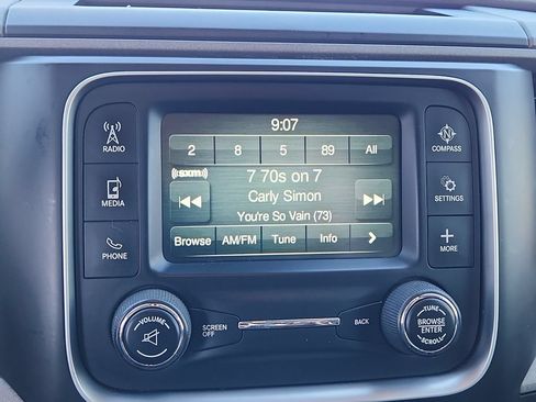 Used 2016 RAM 2500 Tradesman w/ Chrome Appearance Group AWD/4WD image 18