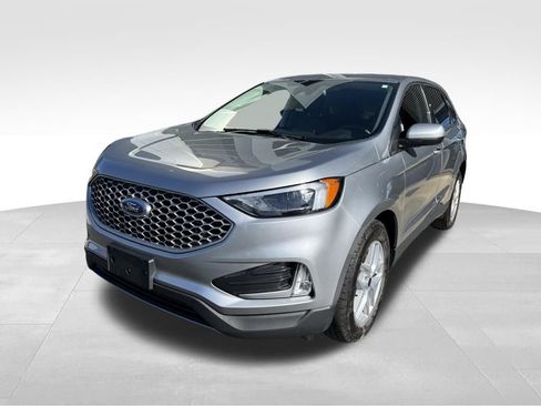 Used 2024 Ford Edge SEL w/ Convenience Package AWD/4WD image 4
