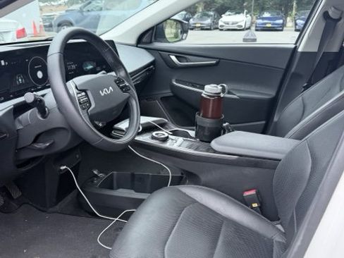 Used 2022 Kia EV6 Wind AWD/4WD image 5