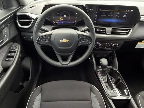 New 2026 Chevrolet TrailBlazer LS w/ LS Convenience Package FWD image 11