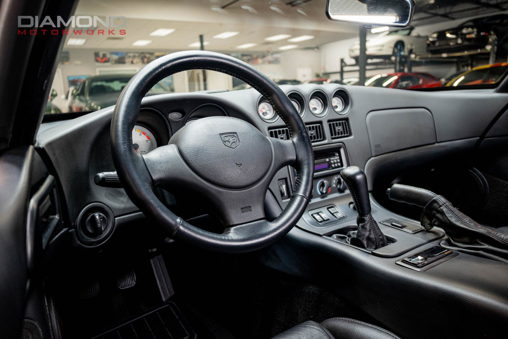 Used 1996 Dodge Viper GTS RWD image 21