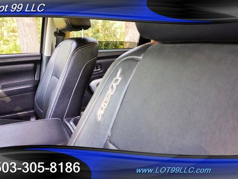 Used 2019 Nissan Titan PRO-4X w/ Pro-4x Convenience Package AWD/4WD image 42