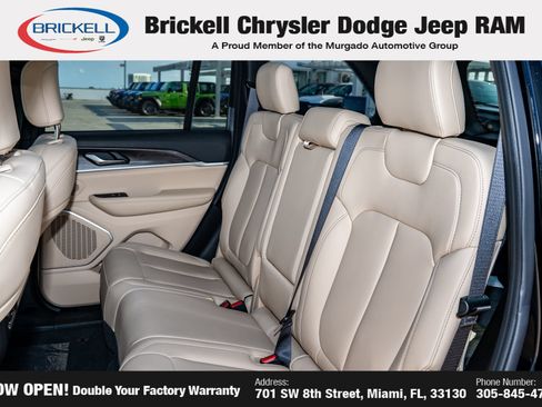 Used 2026 Jeep Grand Cherokee Limited RWD image 17