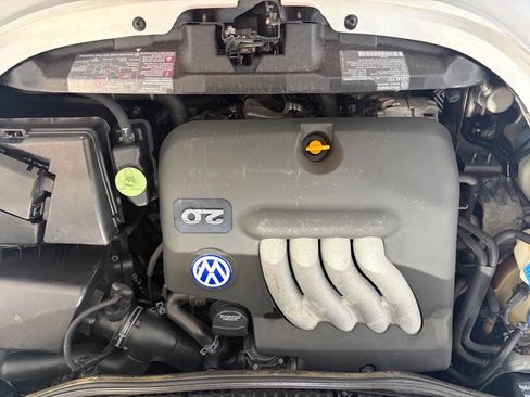 Used 2000 Volkswagen Beetle GLS FWD image 26