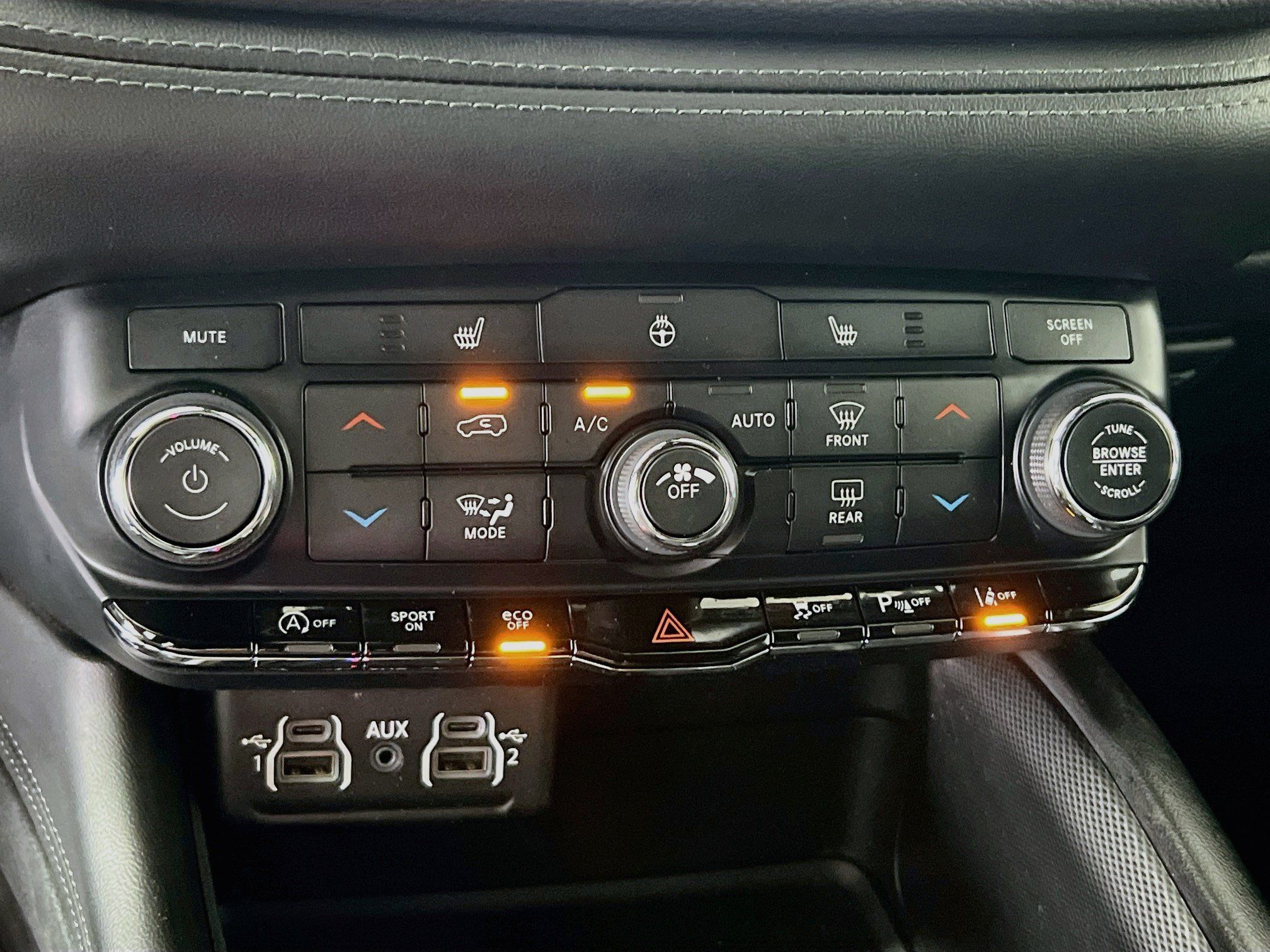 Used 2022 Dodge Durango GT RWD image 26
