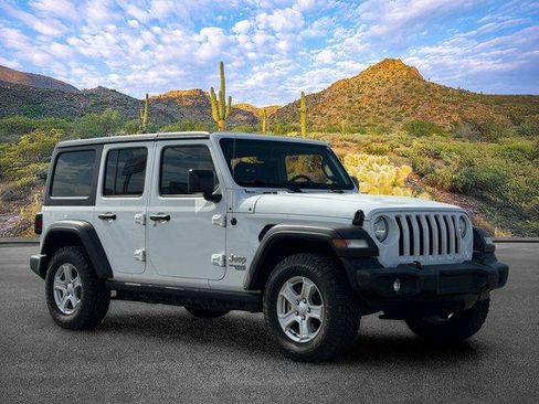 Used 2020 Jeep Wrangler Unlimited Sport S AWD/4WD image 2