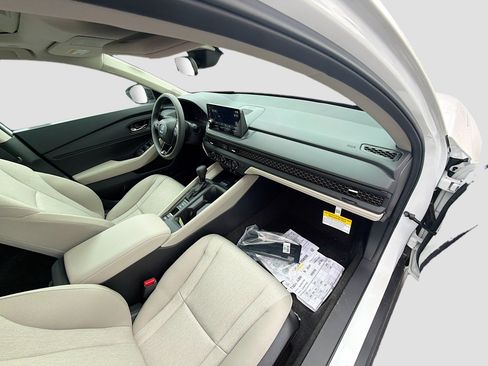New 2026 Honda Accord SE image 24