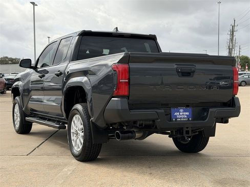 Used 2024 Toyota Tacoma SR image 7