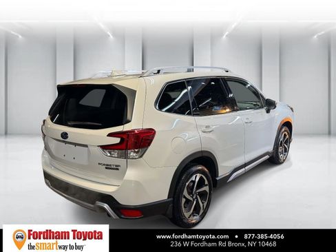 Used 2023 Subaru Forester Touring image 7