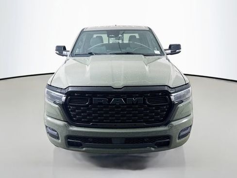New 2026 RAM 1500 4x4 Crew Cab image 2