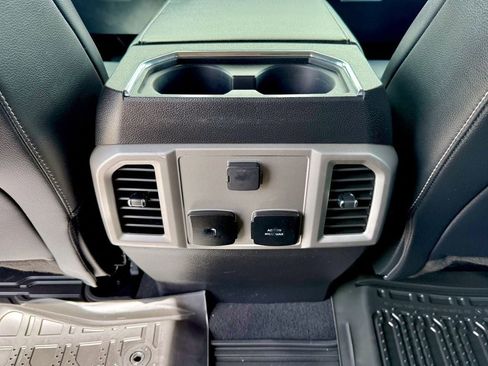 Used 2021 Ford F350 Lariat w/ Chrome Package AWD/4WD image 33