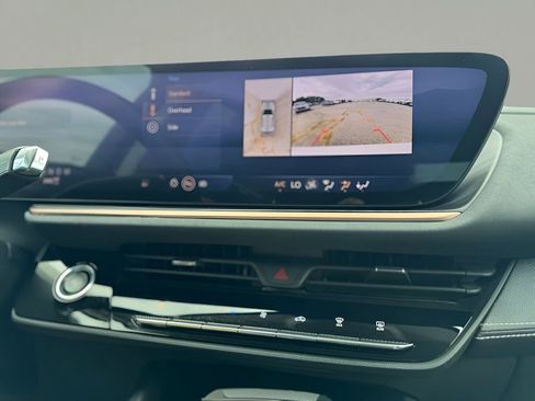 Used 2024 Buick Envision Sport Touring image 20