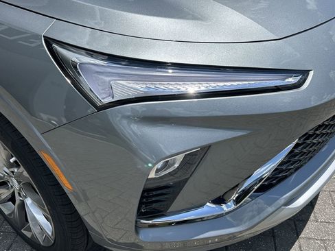 New 2025 Buick Envista Avenir image 8