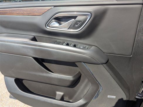 Used 2022 Chevrolet Tahoe High Country image 20