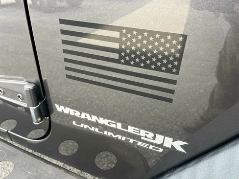 Used 2018 Jeep Wrangler Unlimited Sport S AWD/4WD image 12