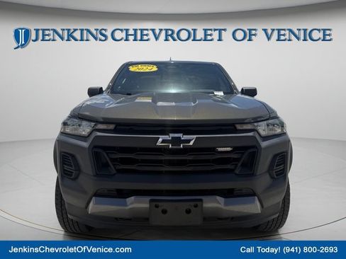 Used 2024 Chevrolet Colorado Trail Boss w/ Advanced Trailering Package AWD/4WD image 12