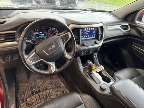 Used 2017 GMC Acadia SLT AWD/4WD image 10