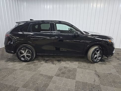 Used 2023 Honda HR-V EX-L image 2