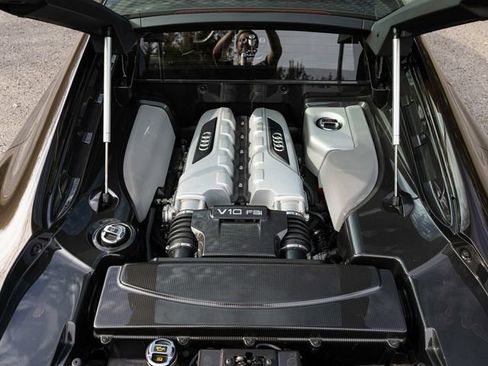 Used 2015 Audi R8 V10 image 53