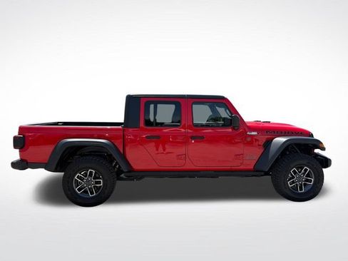 Used 2026 Jeep Gladiator Mojave AWD/4WD image 6