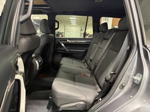 Used 2023 Lexus GX 460 Premium w/ Premium Package AWD/4WD image 30