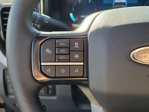 New 2026 Ford F250 Platinum image 23