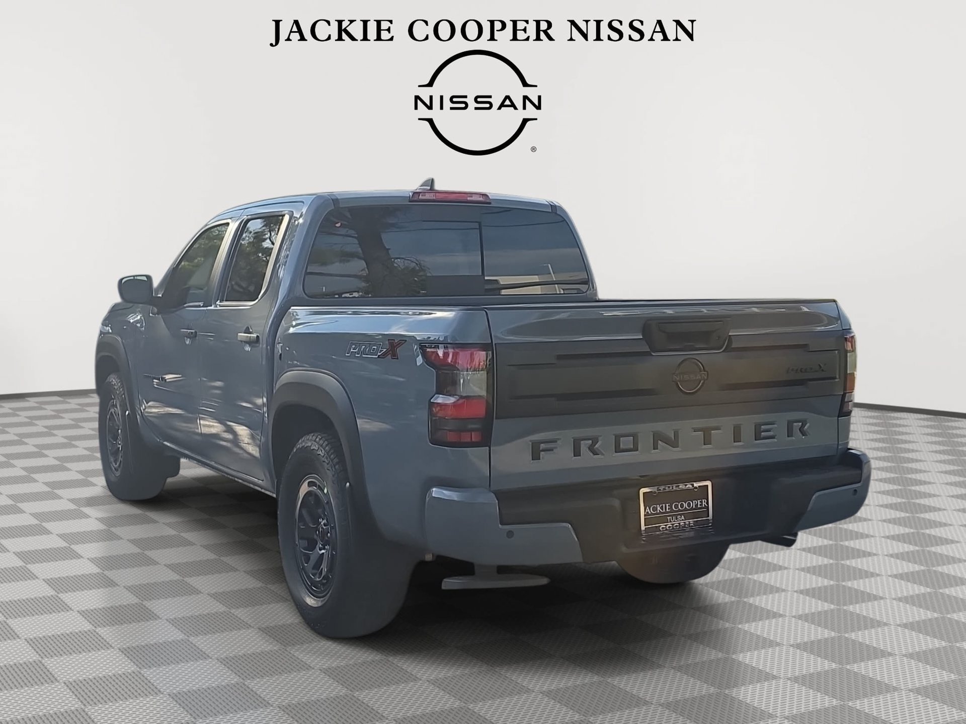 New 2027 Nissan Frontier Pro-X w/ Tow Package RWD image 7