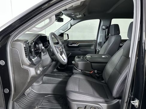 New 2026 GMC Sierra 1500 Elevation image 19