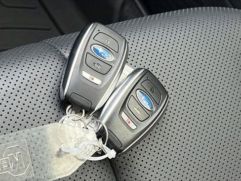 Used 2025 Subaru Forester Limited w/ Popular Package #2 image 36