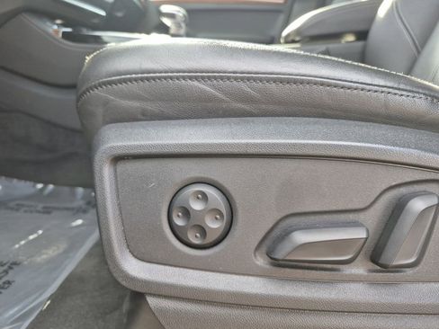 Used 2023 Audi Q5 2.0T Premium Plus image 12