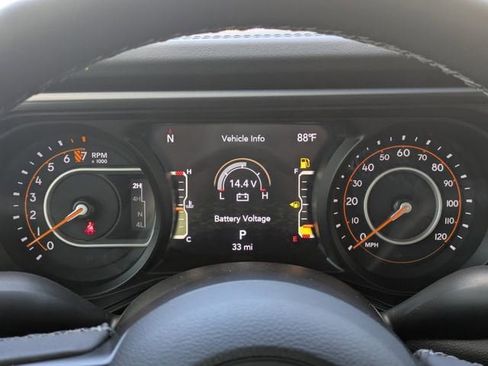 New 2025 Jeep Gladiator Mojave w/ Convenience Group image 29