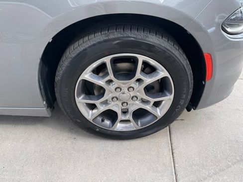 Used 2017 Dodge Charger SXT AWD/4WD image 18