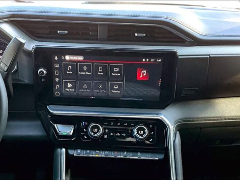 Used 2025 GMC Sierra 2500 Denali w/ Denali Reserve Package image 7