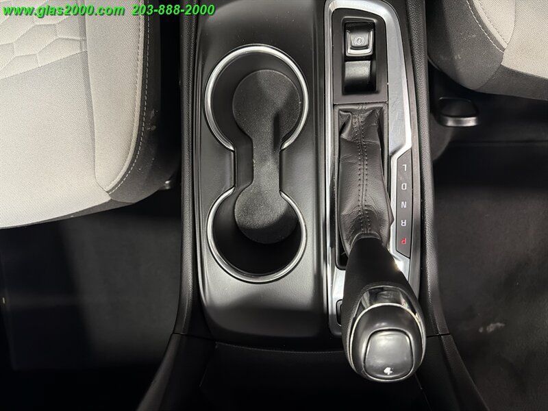 Used 2020 Chevrolet Equinox LS AWD/4WD image 31