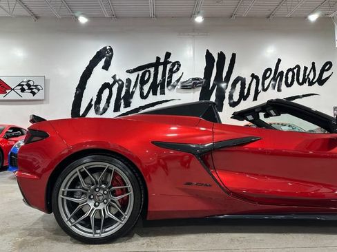Used 2024 Chevrolet Corvette Z06 w/ Stealth Interior Trim Package image 4