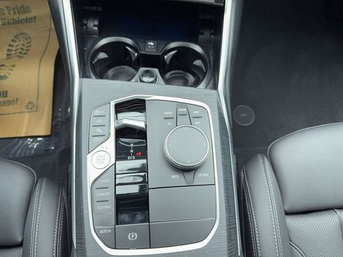 Used 2025 BMW 430i w/ Premium Package image 32