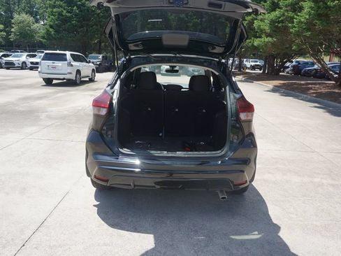 Used 2021 Nissan Kicks SR w/ Interior Electronics Package FWD image 13