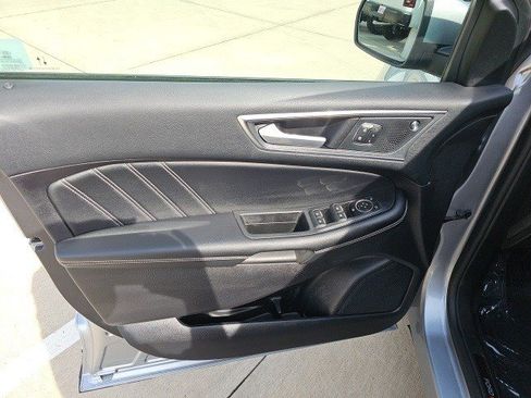 Used 2022 Ford Edge ST w/ Equipment Group 401A image 21