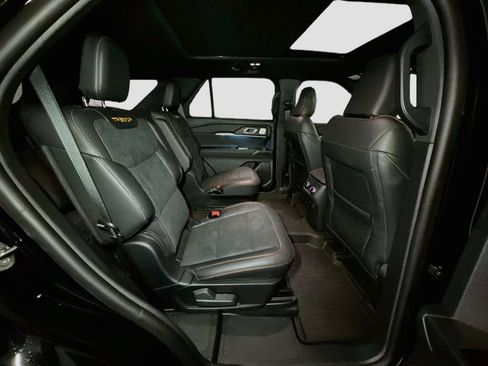 New 2026 Ford Explorer Tremor w/ Tremor Ultimate Package AWD/4WD image 36