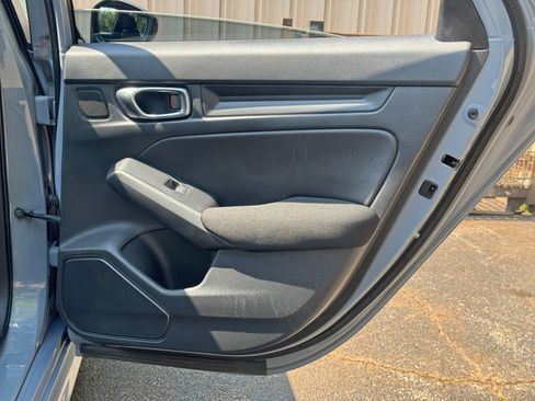Used 2022 Honda Civic Sport image 38