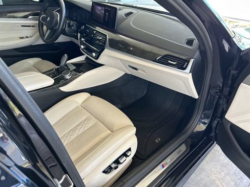 Used 2023 BMW 540i w/ M Sport Package RWD image 23