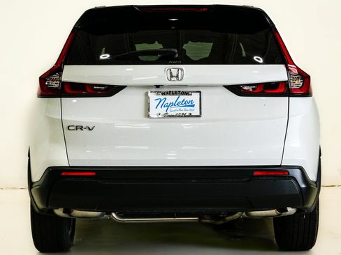 Used 2024 Honda CR-V EX image 8