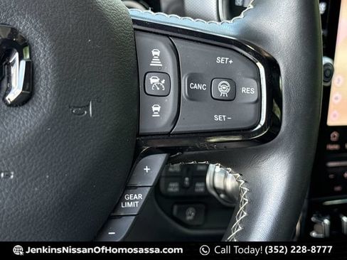 Used 2025 RAM 1500 Limited AWD/4WD image 44
