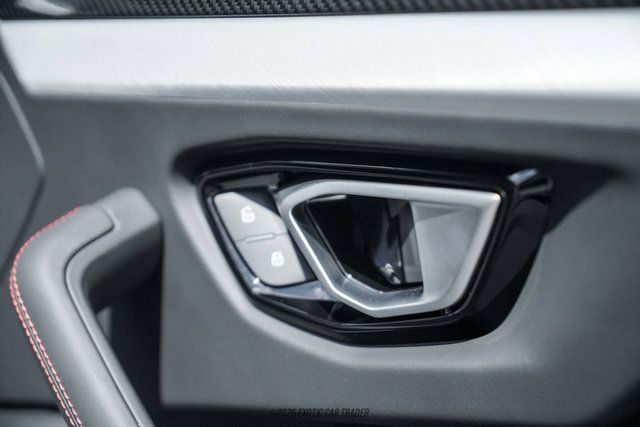 Used 2024 Lamborghini Urus S AWD/4WD image 51