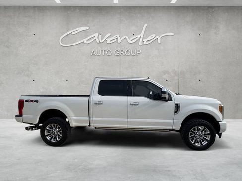 Used 2019 Ford F250 Platinum w/ Platinum Ultimate Package AWD/4WD image 17