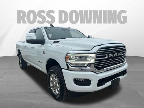 Used 2024 RAM 2500 Laramie w/ Safety Group AWD/4WD image 3
