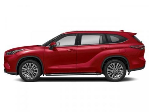 New 2026 Toyota Highlander Platinum image 3