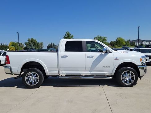 Used 2021 RAM 2500 Laramie AWD/4WD image 2