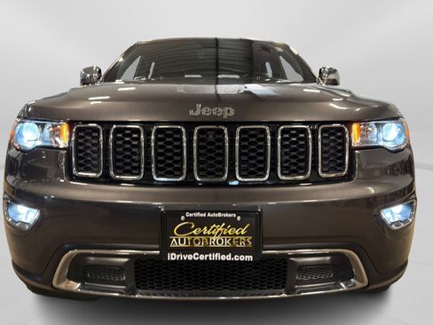 Used 2019 Jeep Grand Cherokee Limited AWD/4WD image 23