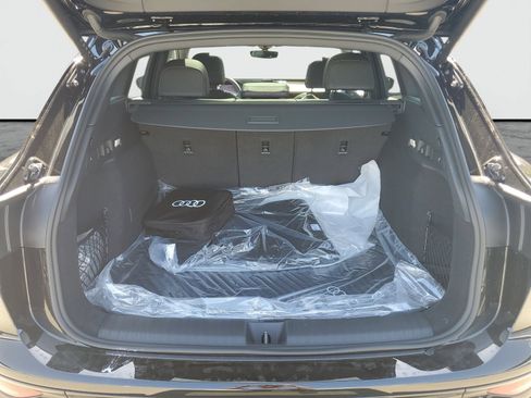 New 2027 Audi Q6 e-tron Premium Plus AWD/4WD image 8